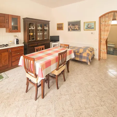 Vico House 1