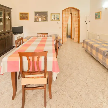 Vico House 1