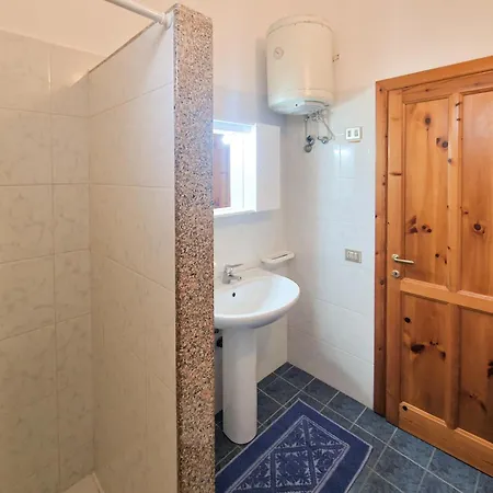 Apartment Vico House 1