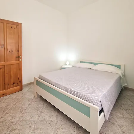 Vico House 1 Apartment *