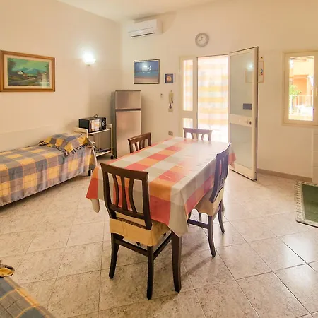 Vico House 1